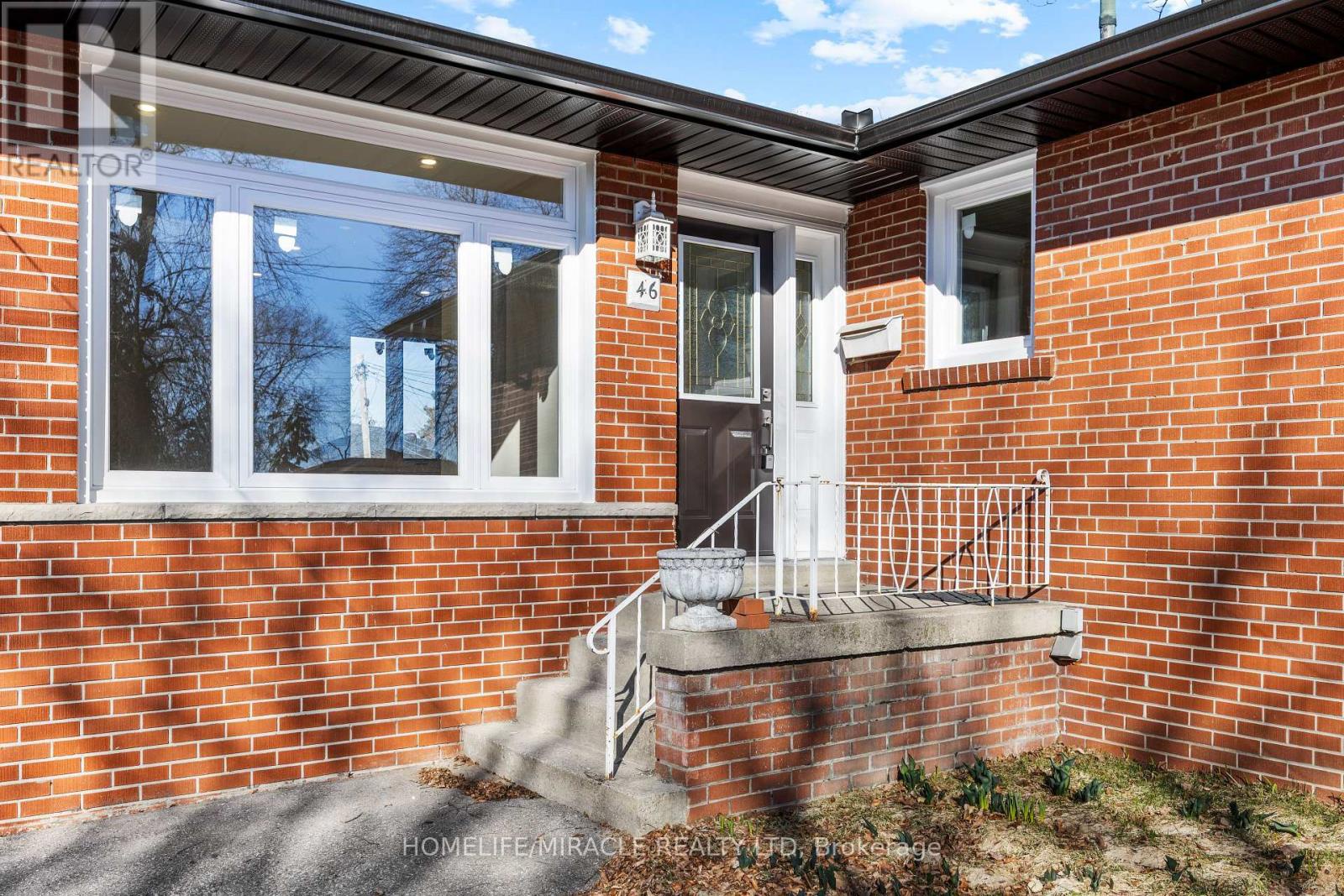 46 Flintwick Drive, Toronto (bendale), Ontario