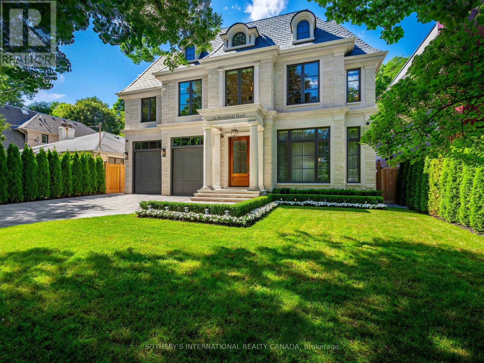 22 Brookfield Road, Toronto (bridle Path-sunnybrook-york Mills), Ontario