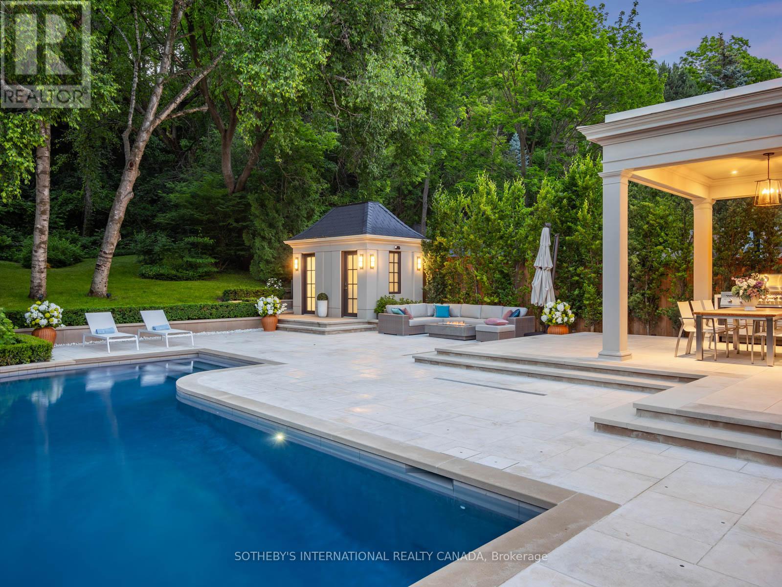 22 Brookfield Road, Toronto (bridle Path-sunnybrook-york Mills), Ontario