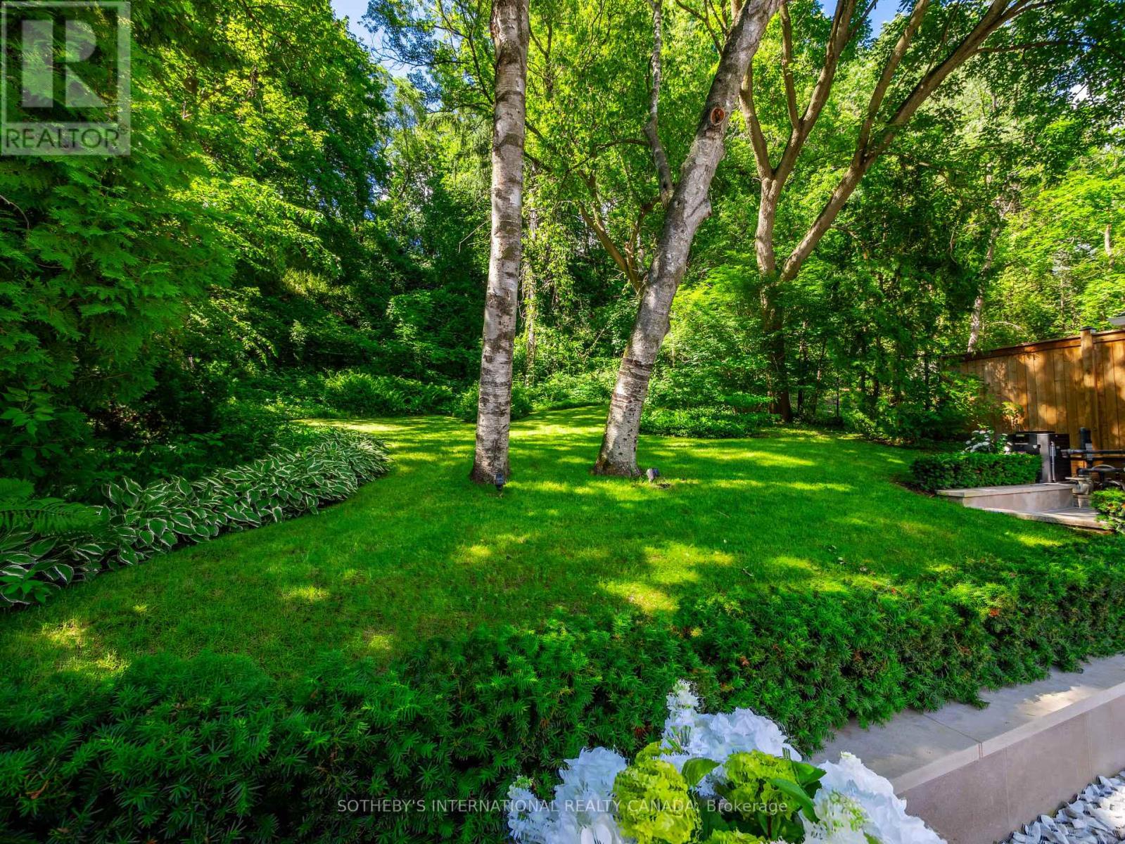 22 Brookfield Road, Toronto (bridle Path-sunnybrook-york Mills), Ontario