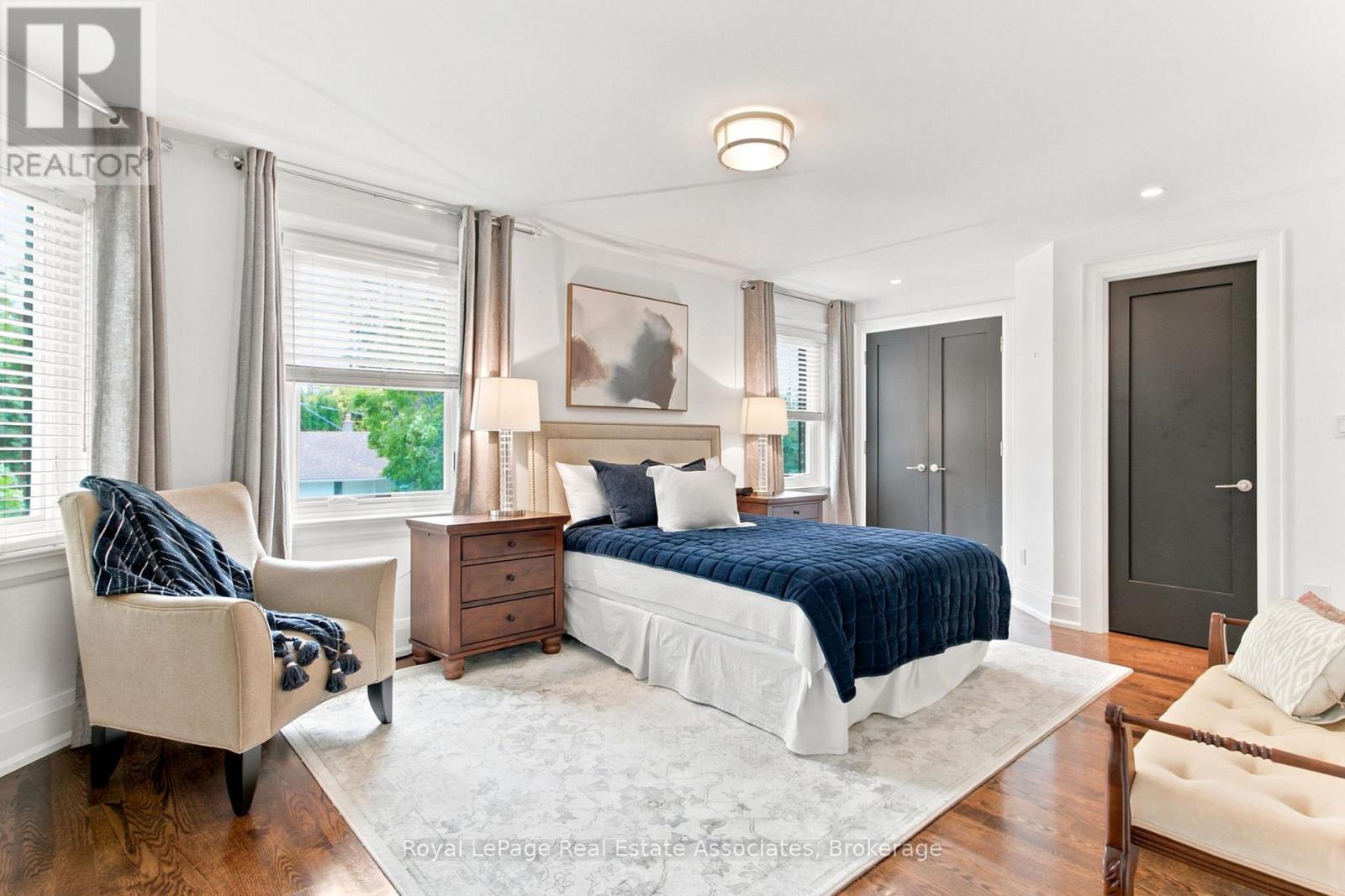 32 Jopling Avenue N, Toronto (islington-city Centre West), Ontario