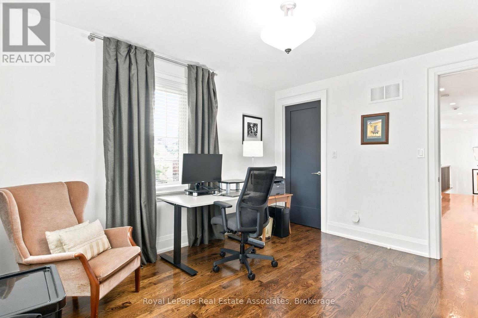 32 Jopling Avenue N, Toronto (islington-city Centre West), Ontario