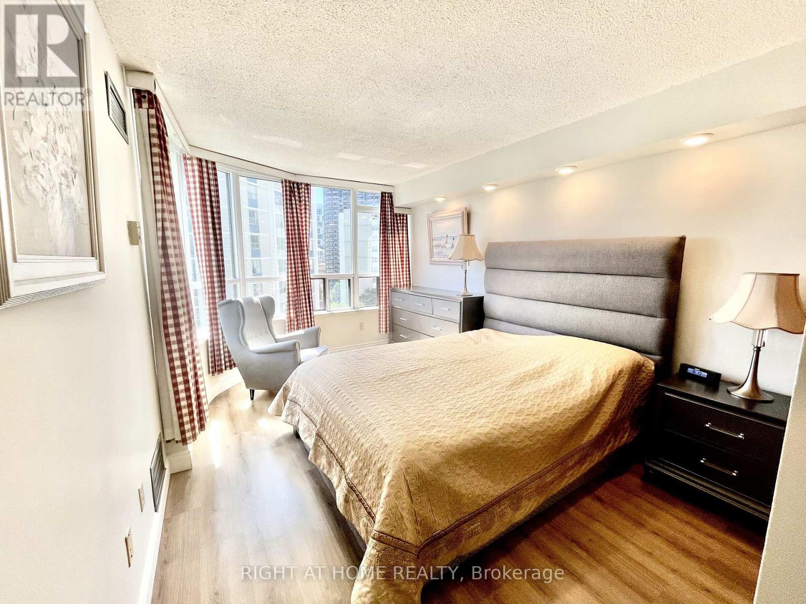 1001 - 25 Maitland Street W, Toronto (church-yonge Corridor), Ontario
