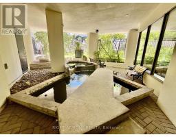 1001 - 25 MAITLAND STREET W