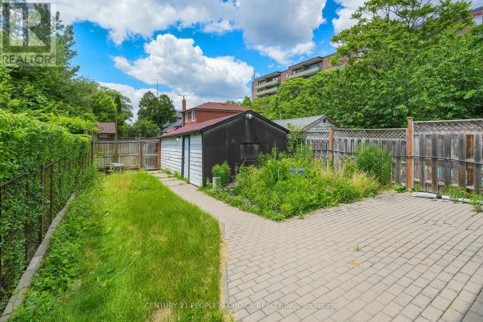 150 Spears Street, Toronto (rockcliffe-smythe), Ontario