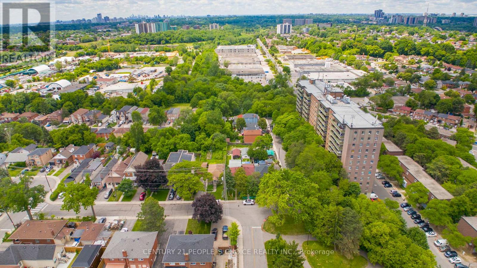 150 Spears Street, Toronto (rockcliffe-smythe), Ontario
