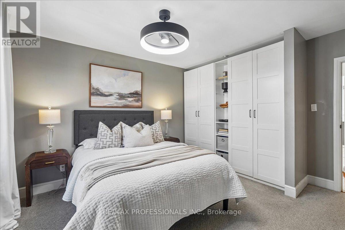 28 Spring Garden Road, Toronto (stonegate-queensway), Ontario