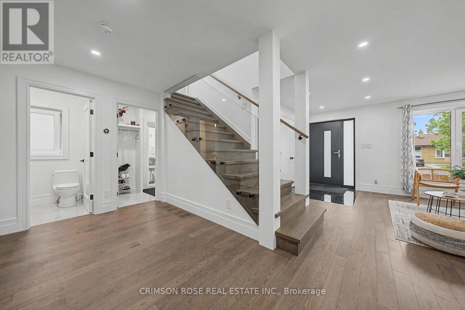 61 Mulgrove Drive, Toronto (etobicoke West Mall), Ontario