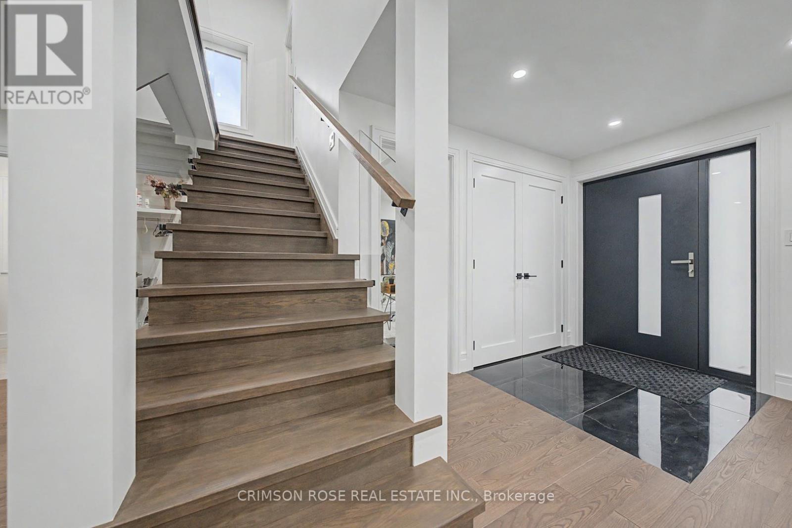 61 Mulgrove Drive, Toronto (etobicoke West Mall), Ontario
