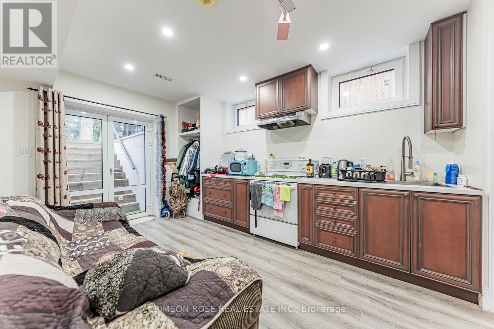 61 Mulgrove Drive, Toronto (etobicoke West Mall), Ontario