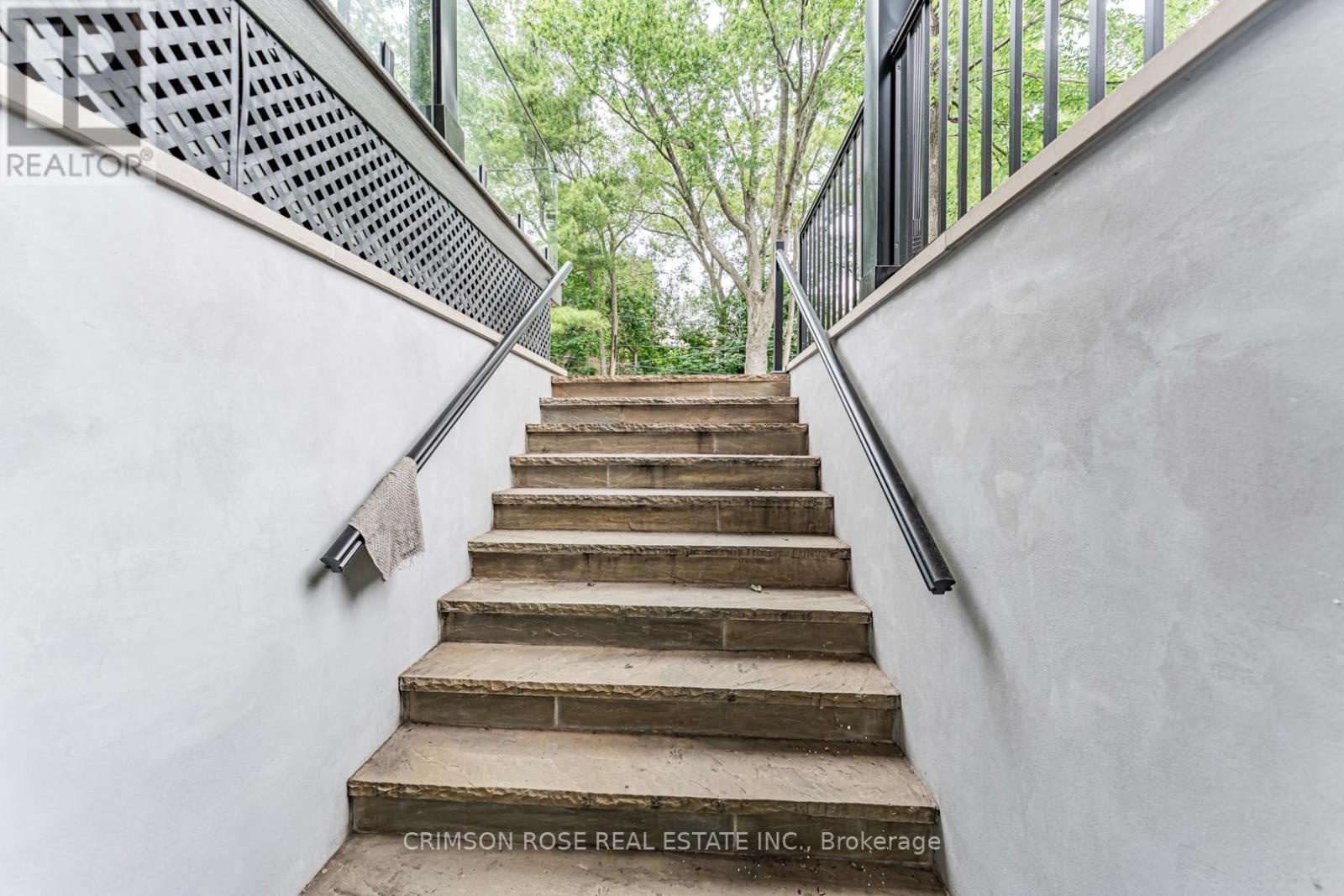 61 Mulgrove Drive, Toronto (etobicoke West Mall), Ontario