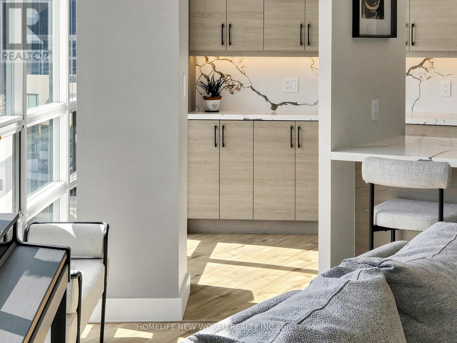 1911 - 30 Grand Trunk Crescent, Toronto (waterfront Communities), Ontario