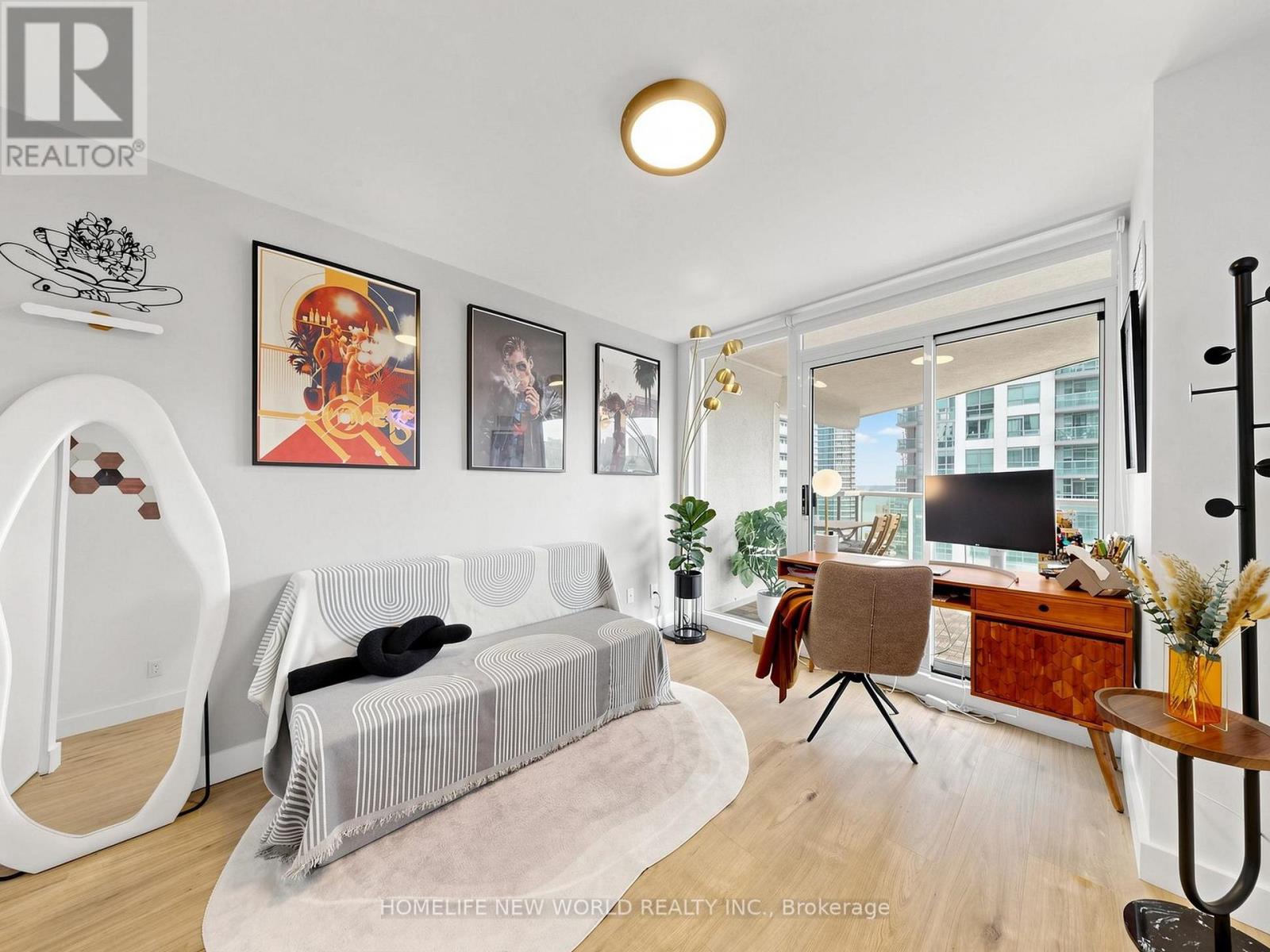 1911 - 30 Grand Trunk Crescent, Toronto (waterfront Communities), Ontario