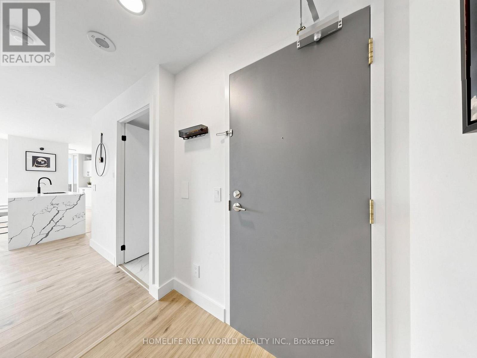 1911 - 30 Grand Trunk Crescent, Toronto (waterfront Communities), Ontario