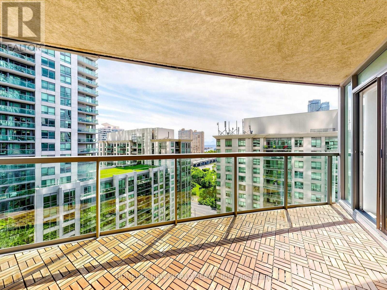 1911 - 30 Grand Trunk Crescent, Toronto (waterfront Communities), Ontario