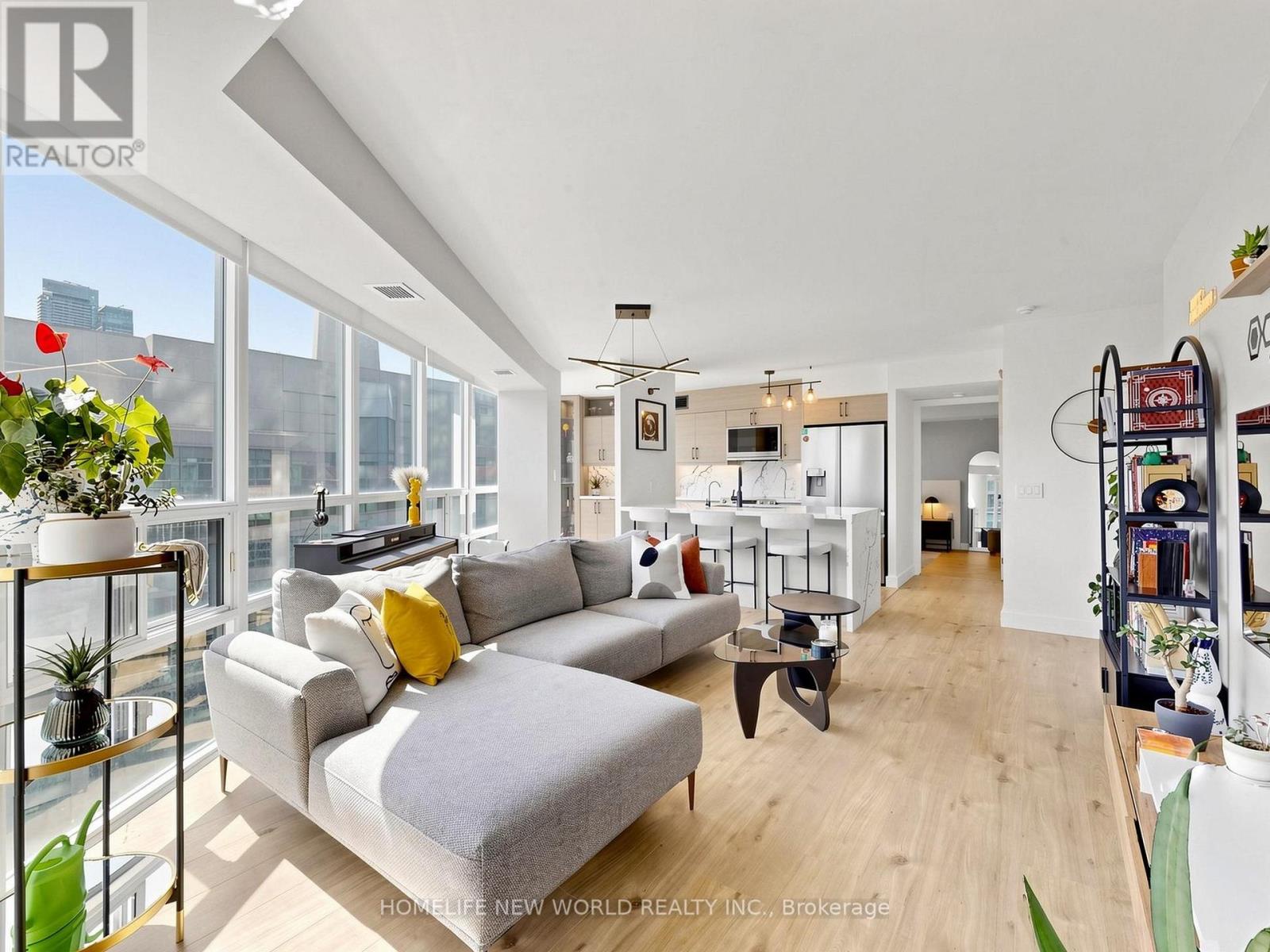 1911 - 30 Grand Trunk Crescent, Toronto (waterfront Communities), Ontario