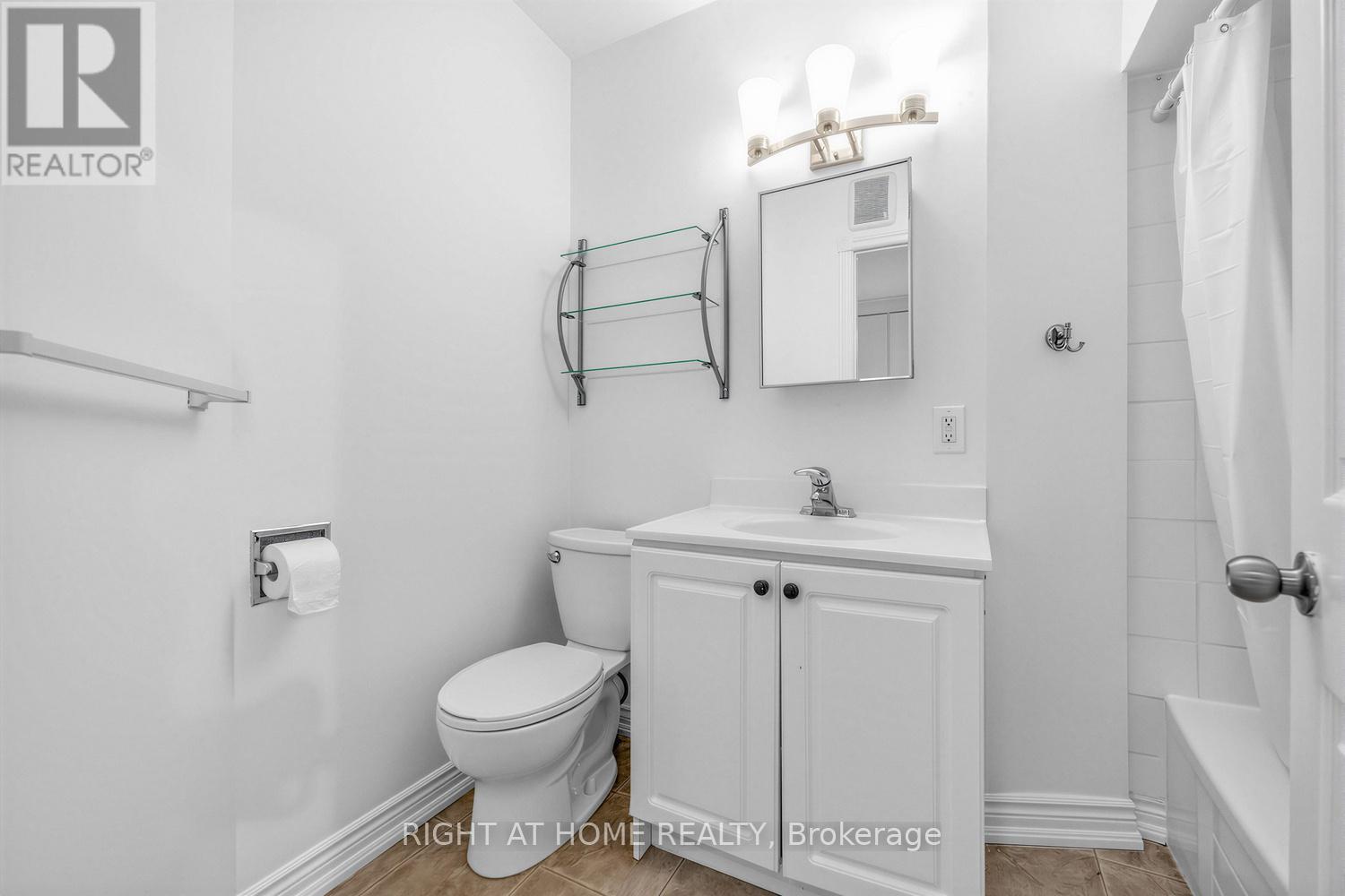 38 Kenneth Avenue, Toronto (high Park North), Ontario