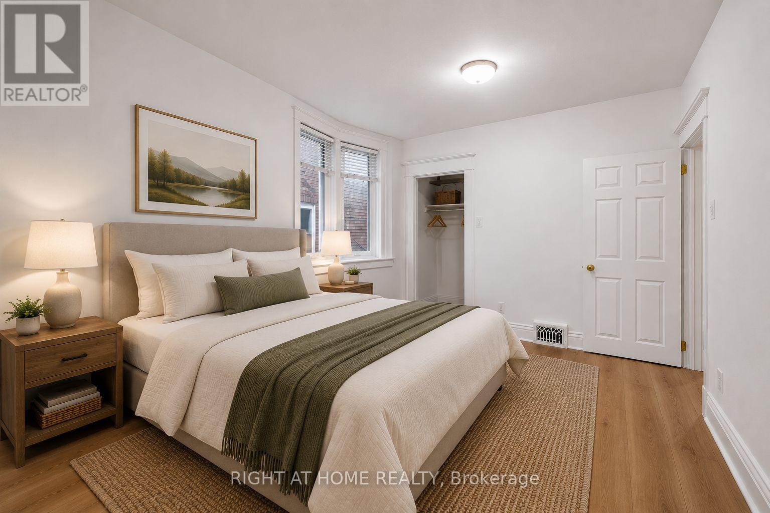 38 Kenneth Avenue, Toronto (high Park North), Ontario