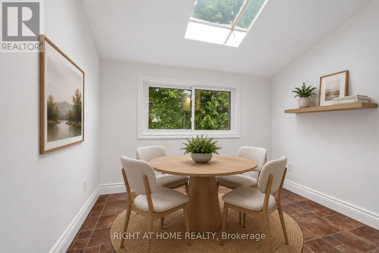 38 Kenneth Avenue, Toronto (high Park North), Ontario