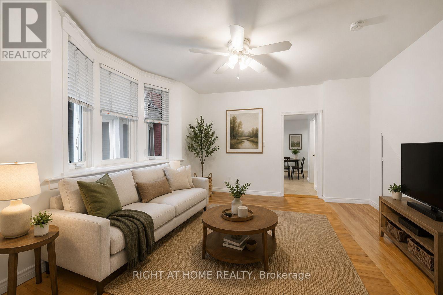 38 Kenneth Avenue, Toronto (high Park North), Ontario