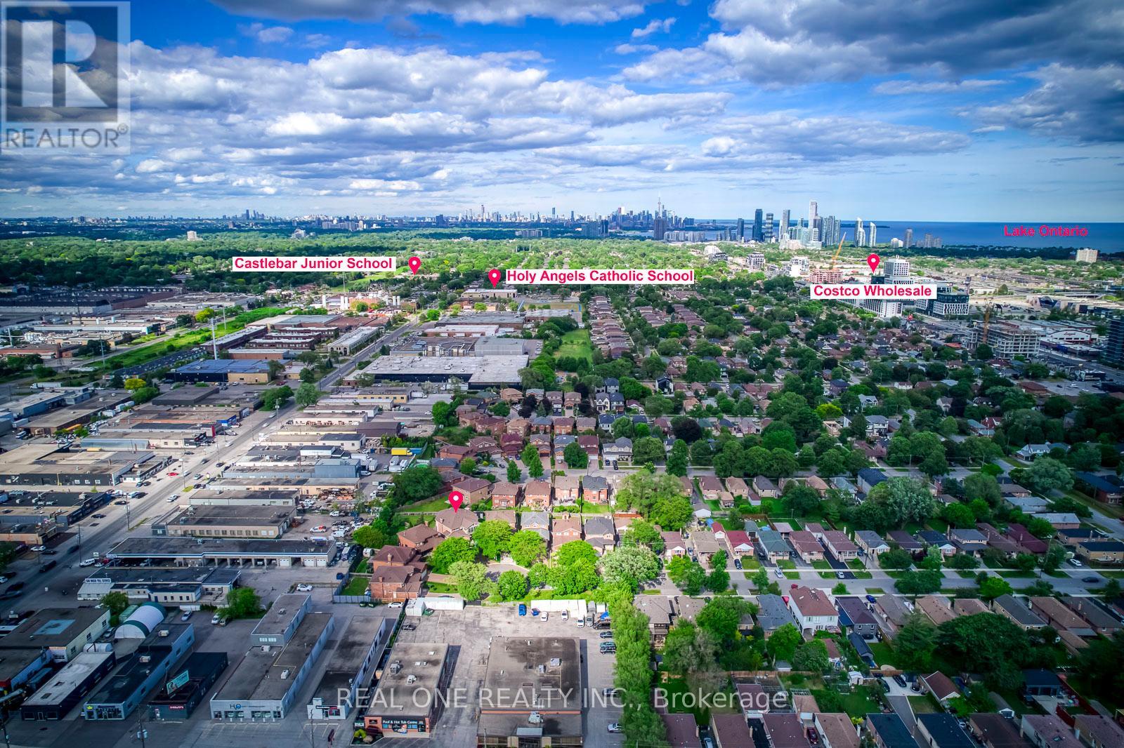 71 Stock Avenue, Toronto (islington-city Centre West), Ontario