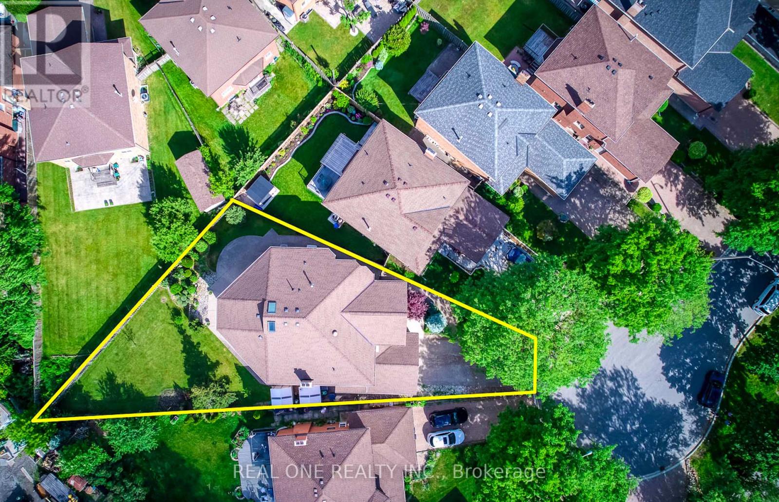71 Stock Avenue, Toronto (islington-city Centre West), Ontario