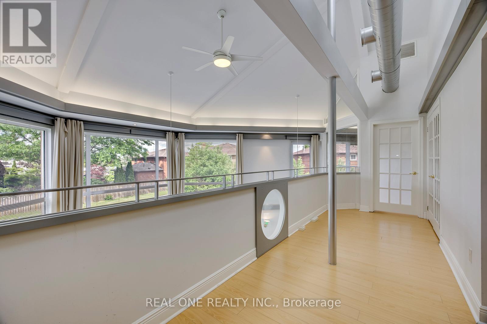 71 Stock Avenue, Toronto (islington-city Centre West), Ontario