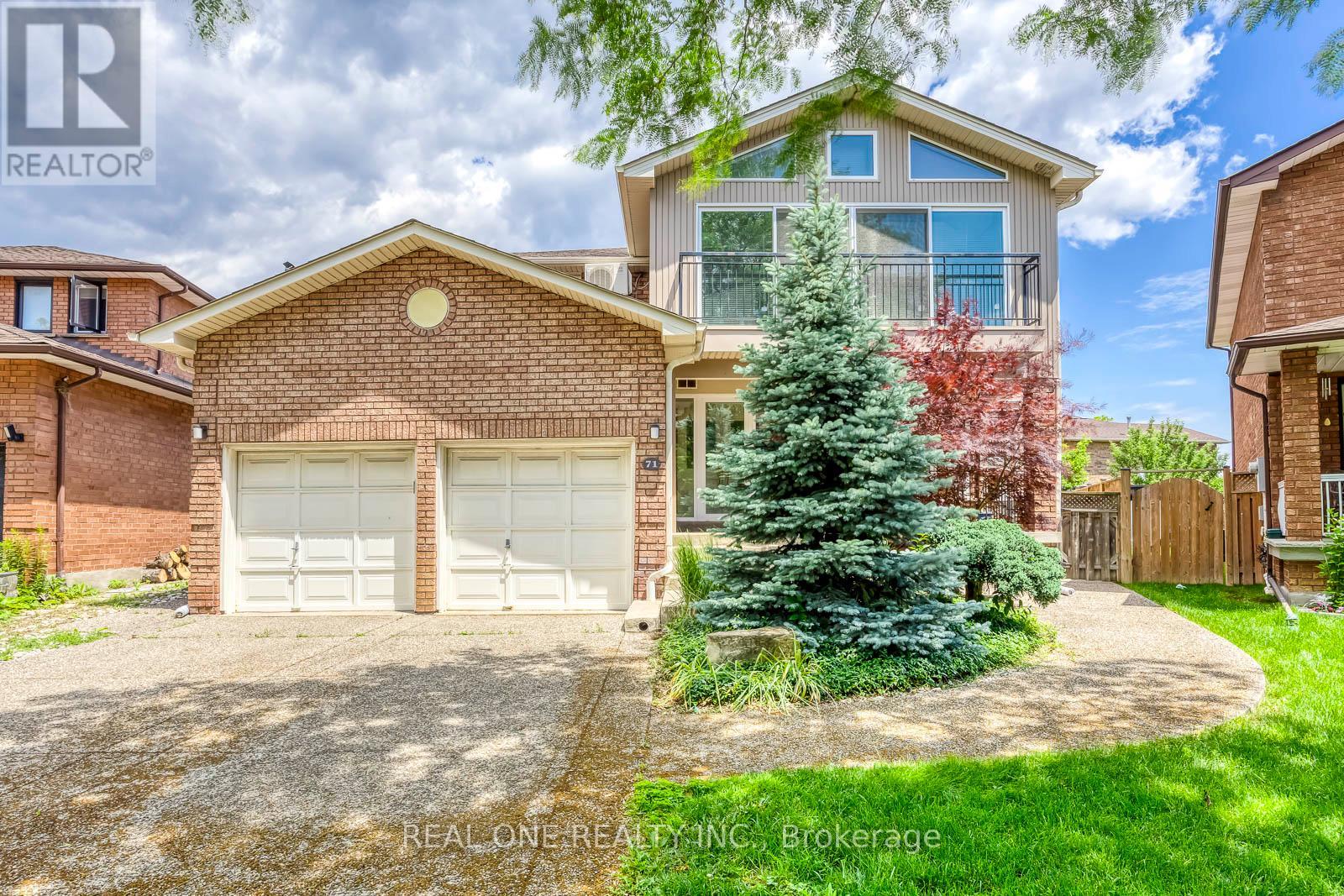 71 Stock Avenue, Toronto (islington-city Centre West), Ontario