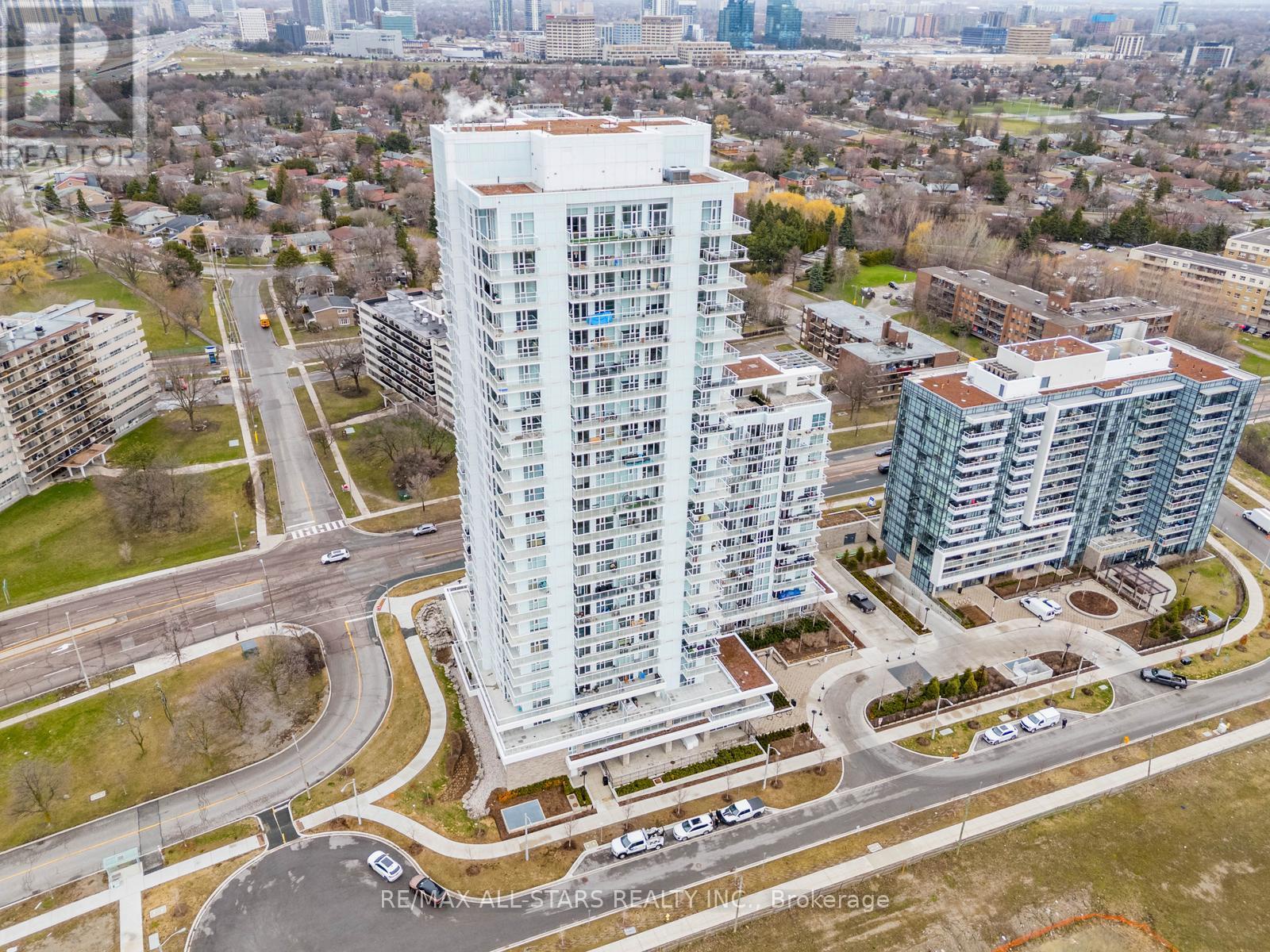 605 - 10 Deerlick Court, Toronto (parkwoods-donalda), Ontario