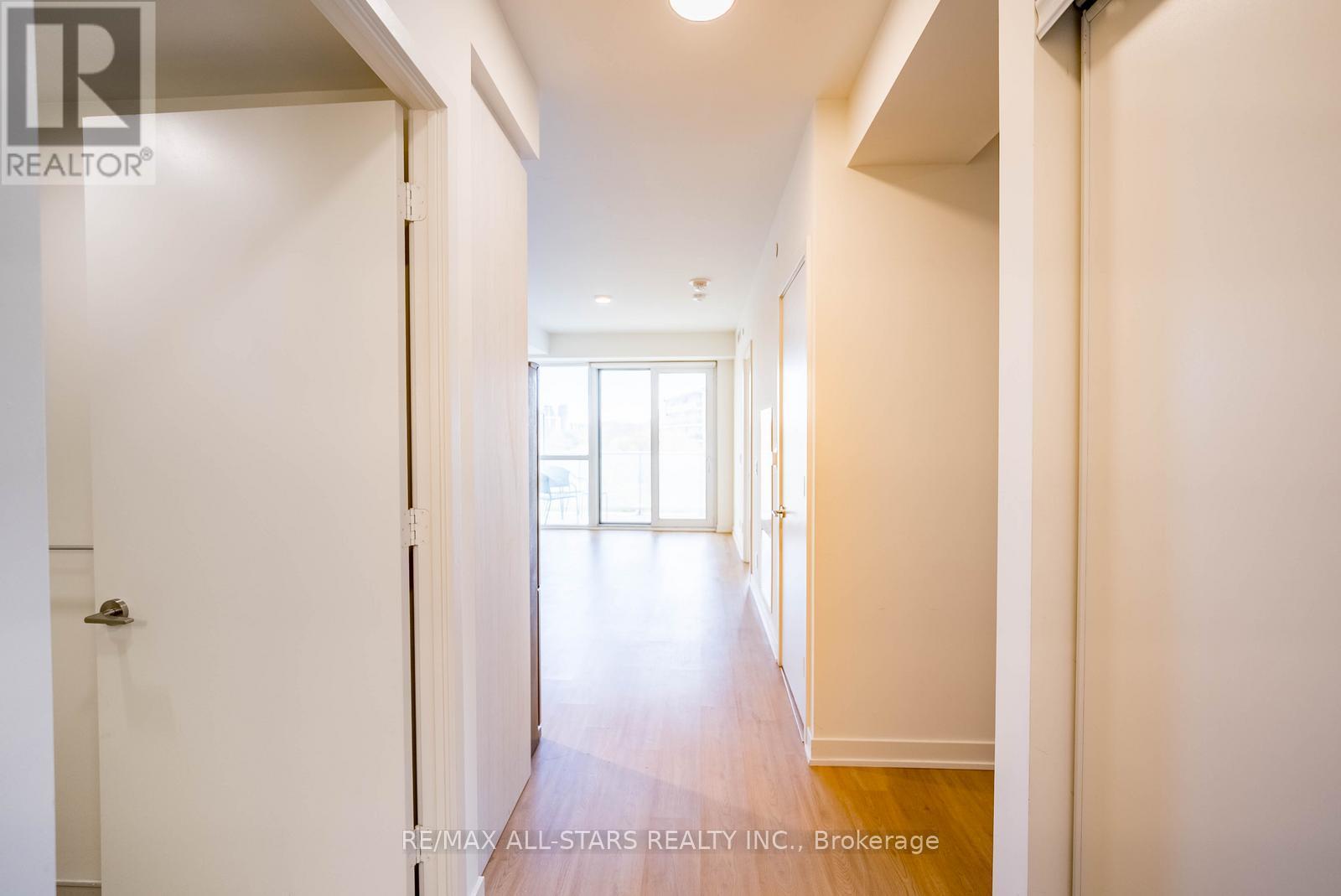 605 - 10 Deerlick Court, Toronto (parkwoods-donalda), Ontario