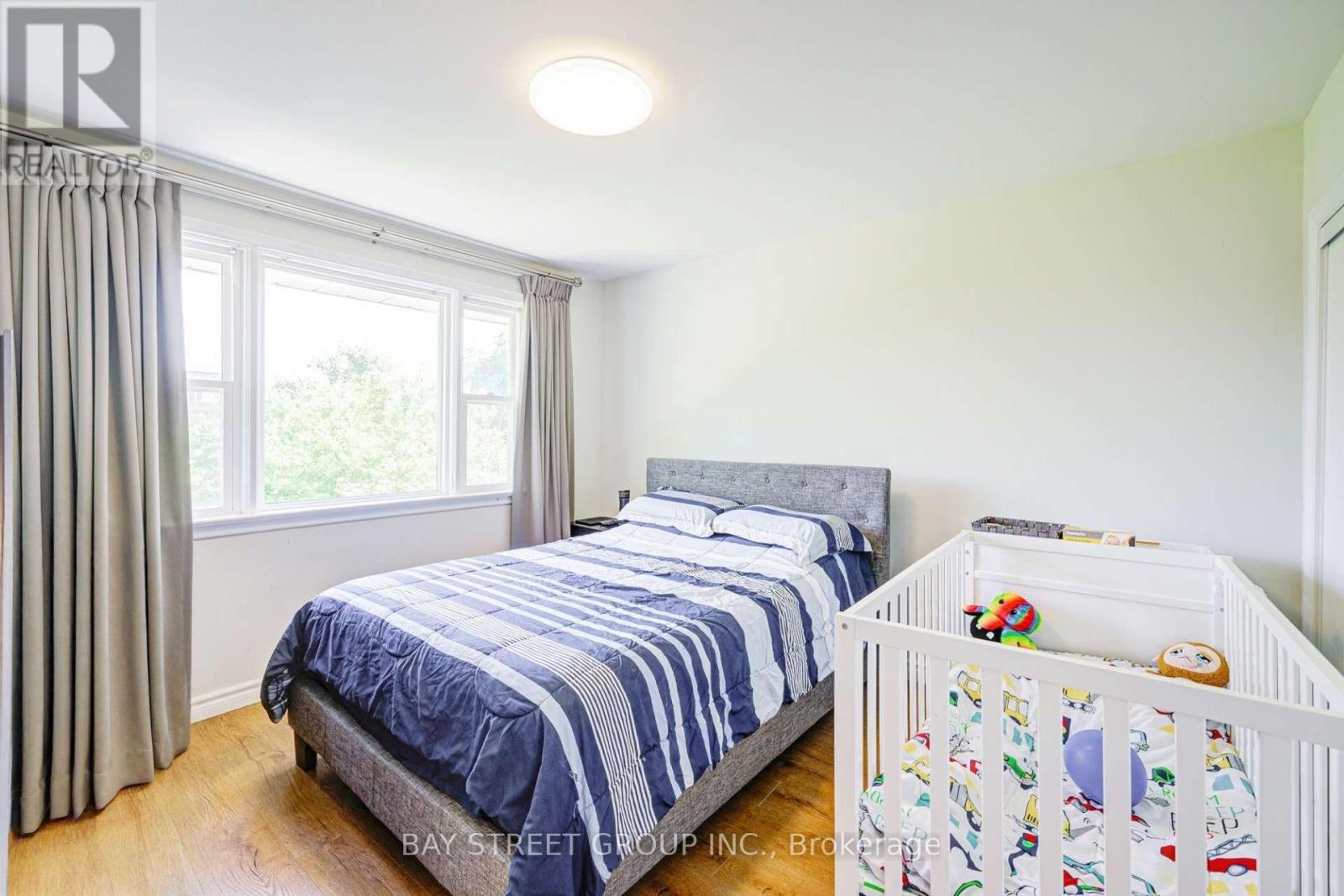 125 Connaught Avenue, Toronto (newtonbrook West), Ontario