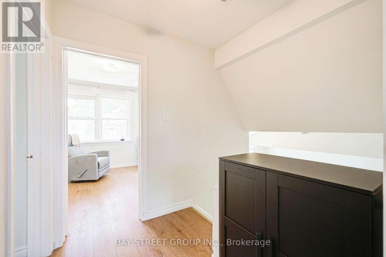 125 Connaught Avenue, Toronto (newtonbrook West), Ontario