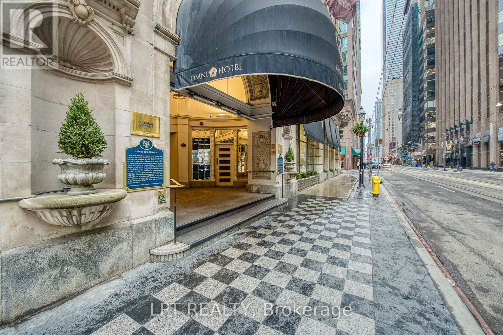 533 - 22 Leader Lane, Toronto (church-yonge Corridor), Ontario