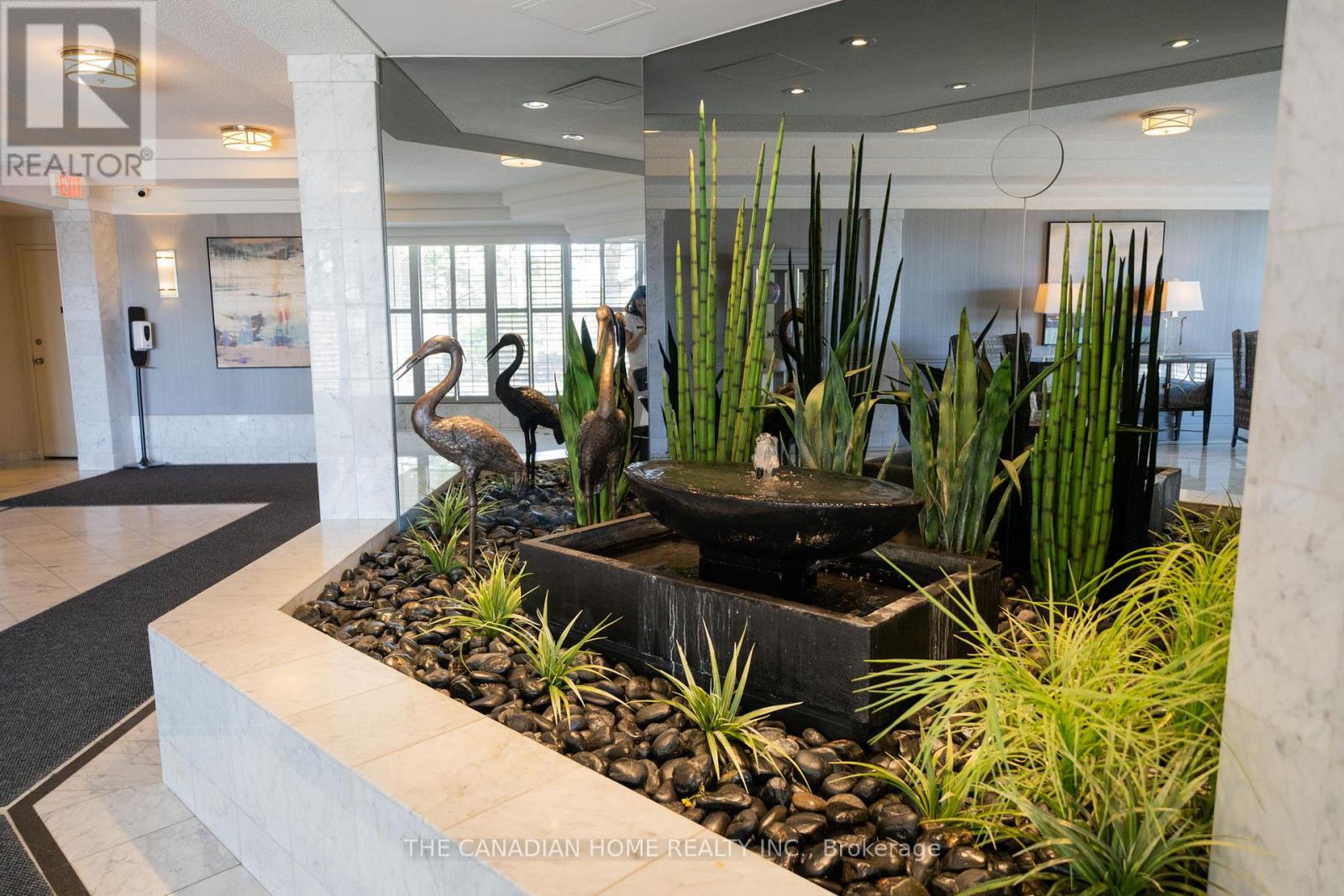 587 - 1 Greystone Walk Drive, Toronto (kennedy Park), Ontario