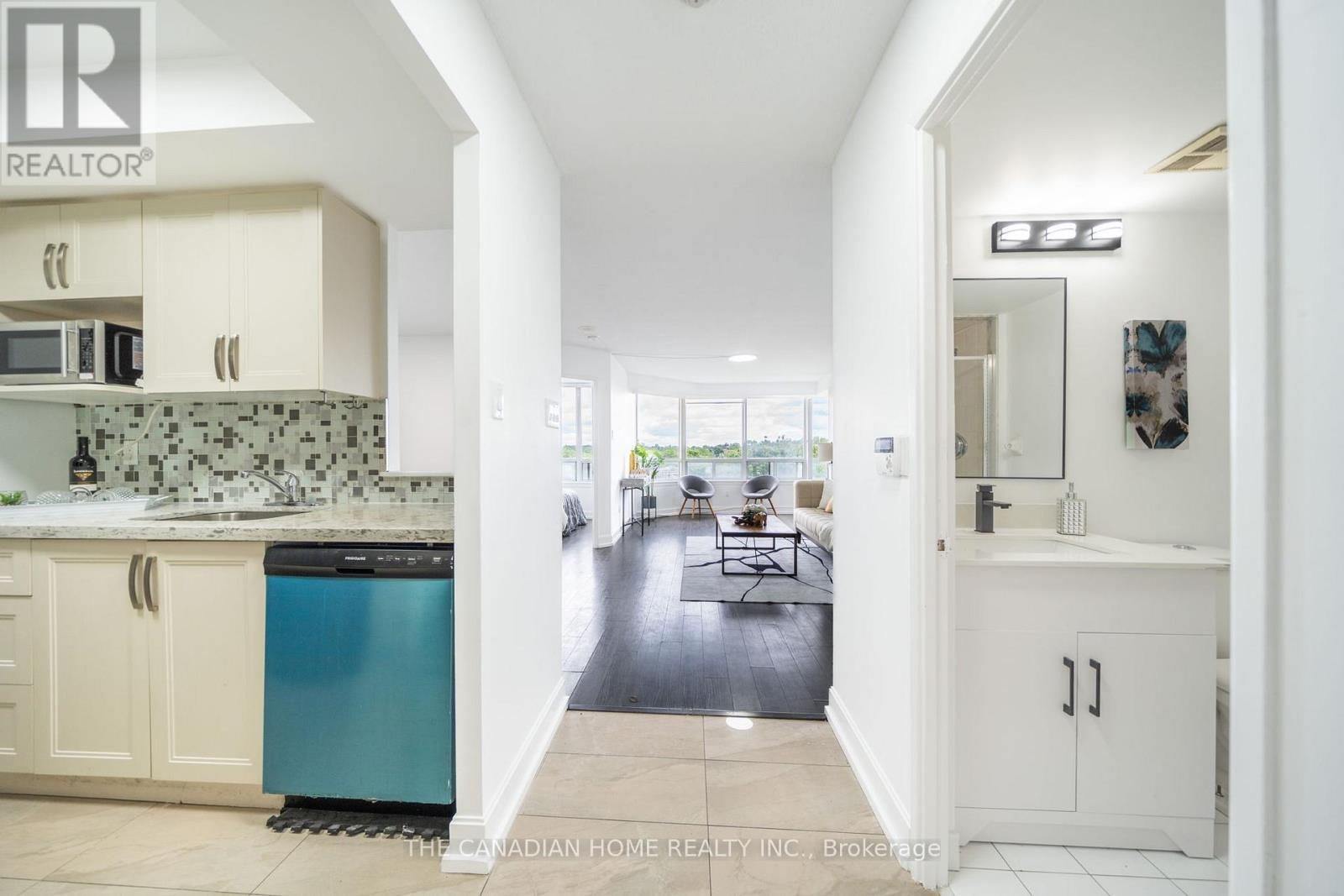 587 - 1 Greystone Walk Drive, Toronto (kennedy Park), Ontario