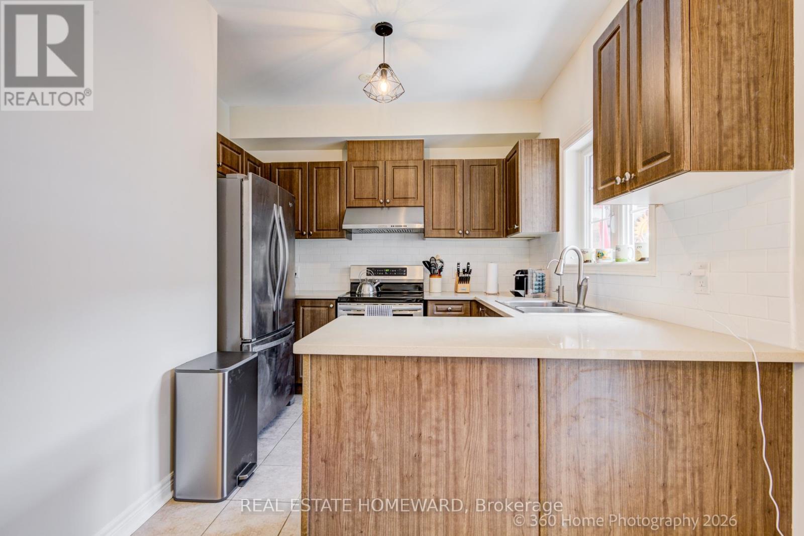 28 Carnahan Terrace, Toronto (east End-danforth), Ontario