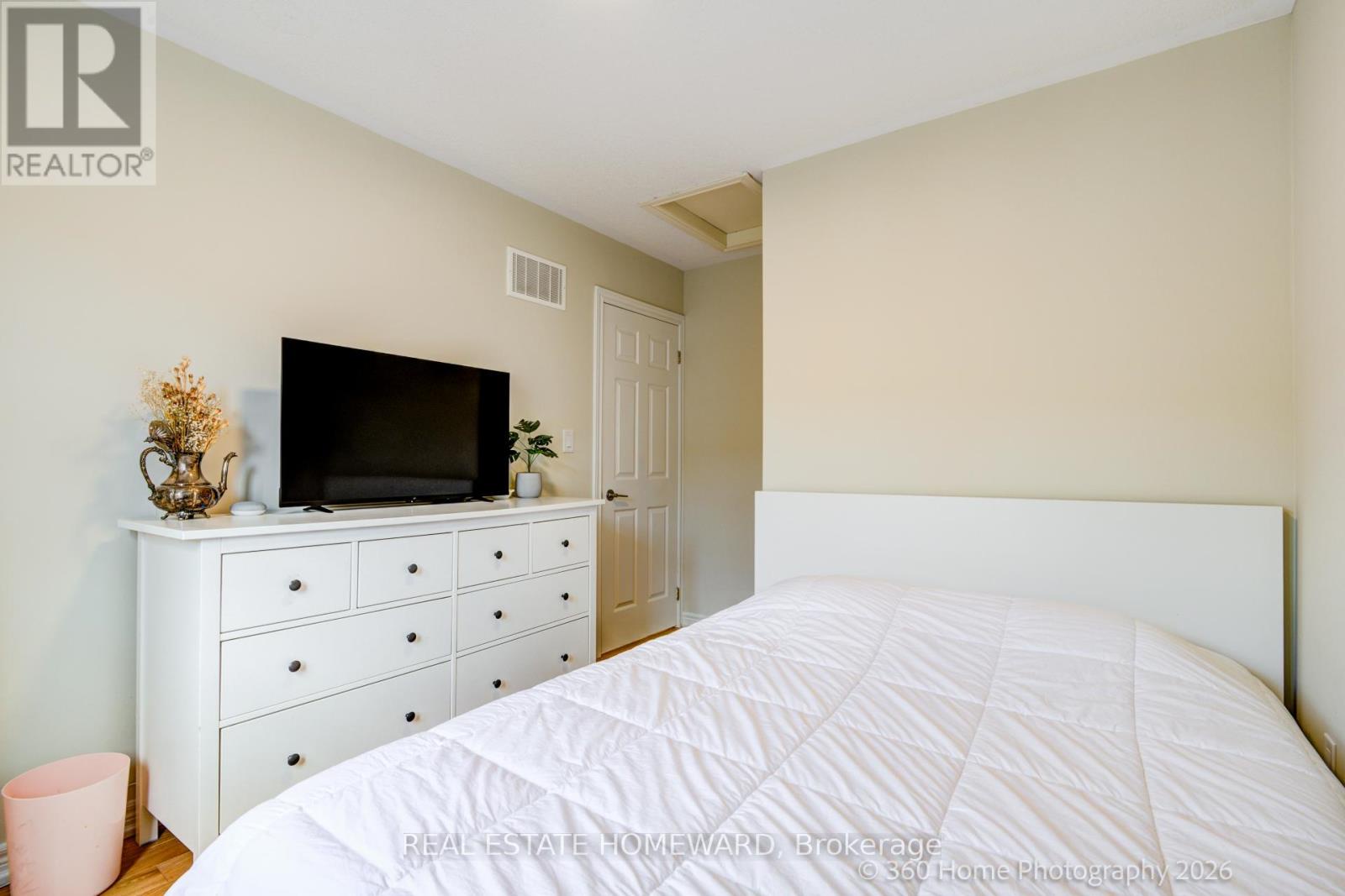 28 Carnahan Terrace, Toronto (east End-danforth), Ontario