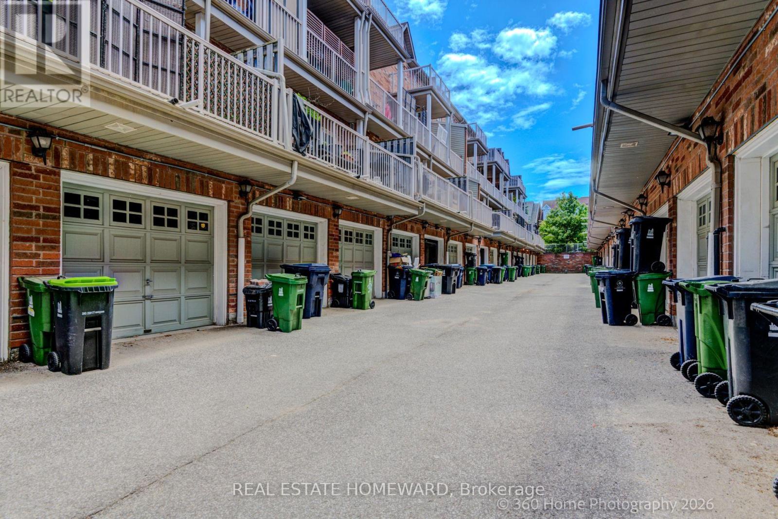 28 Carnahan Terrace, Toronto (east End-danforth), Ontario