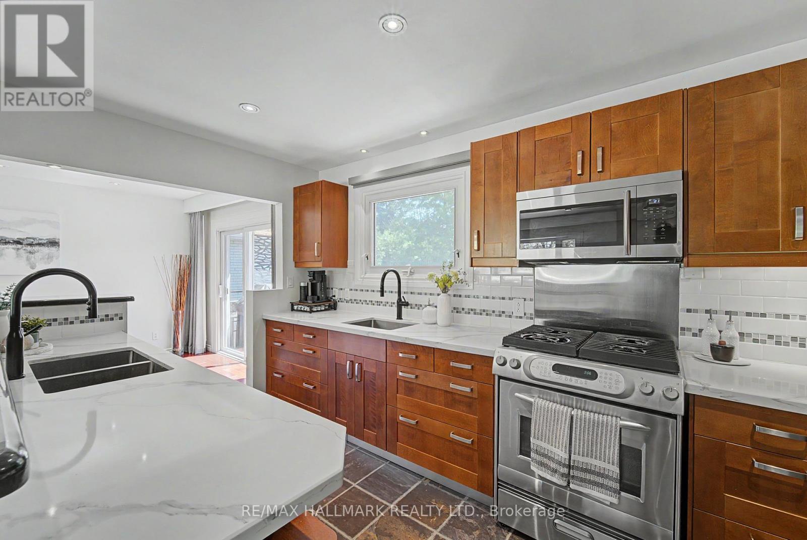 78 Charlottetown Boulevard, Toronto (centennial Scarborough), Ontario