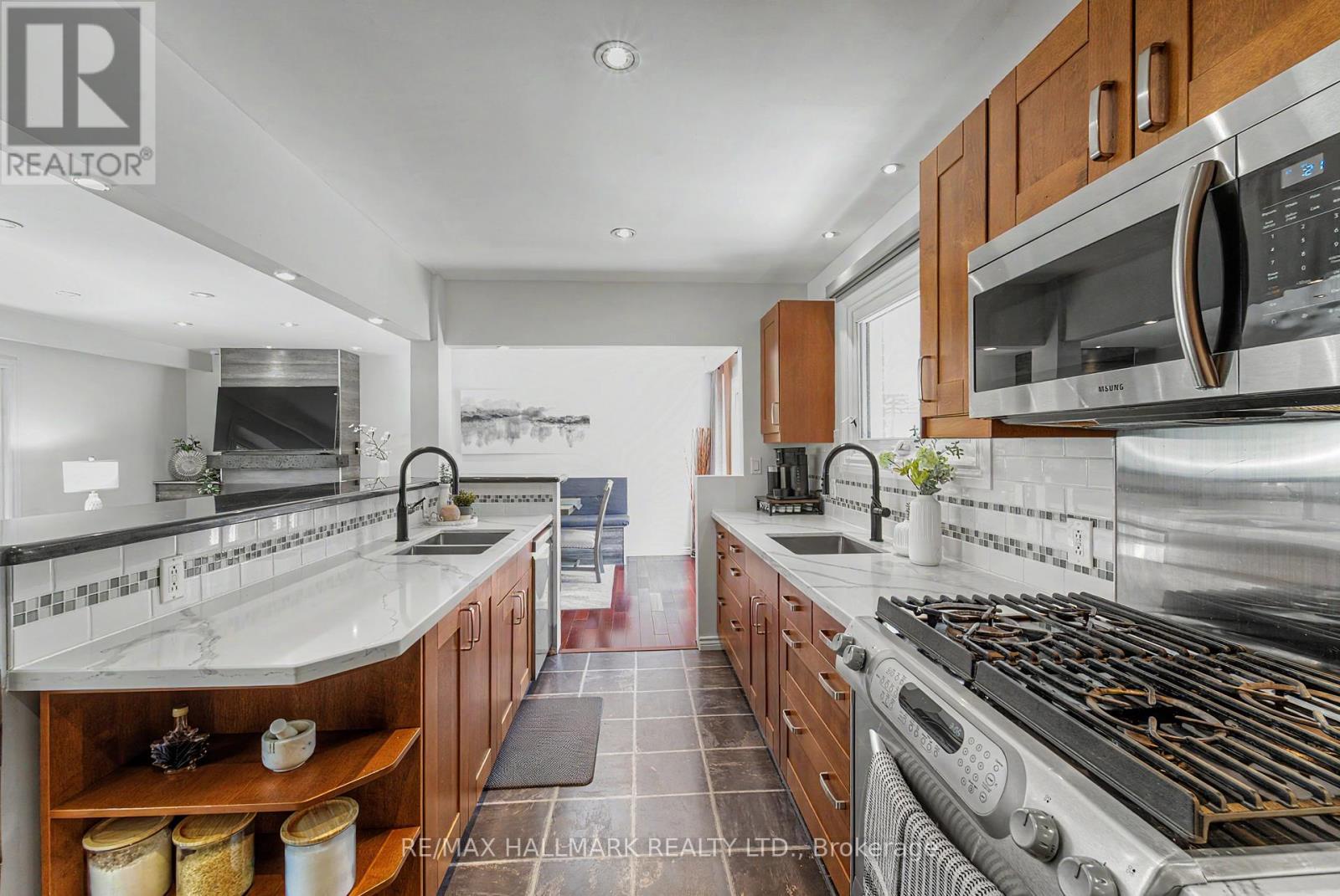 78 Charlottetown Boulevard, Toronto (centennial Scarborough), Ontario