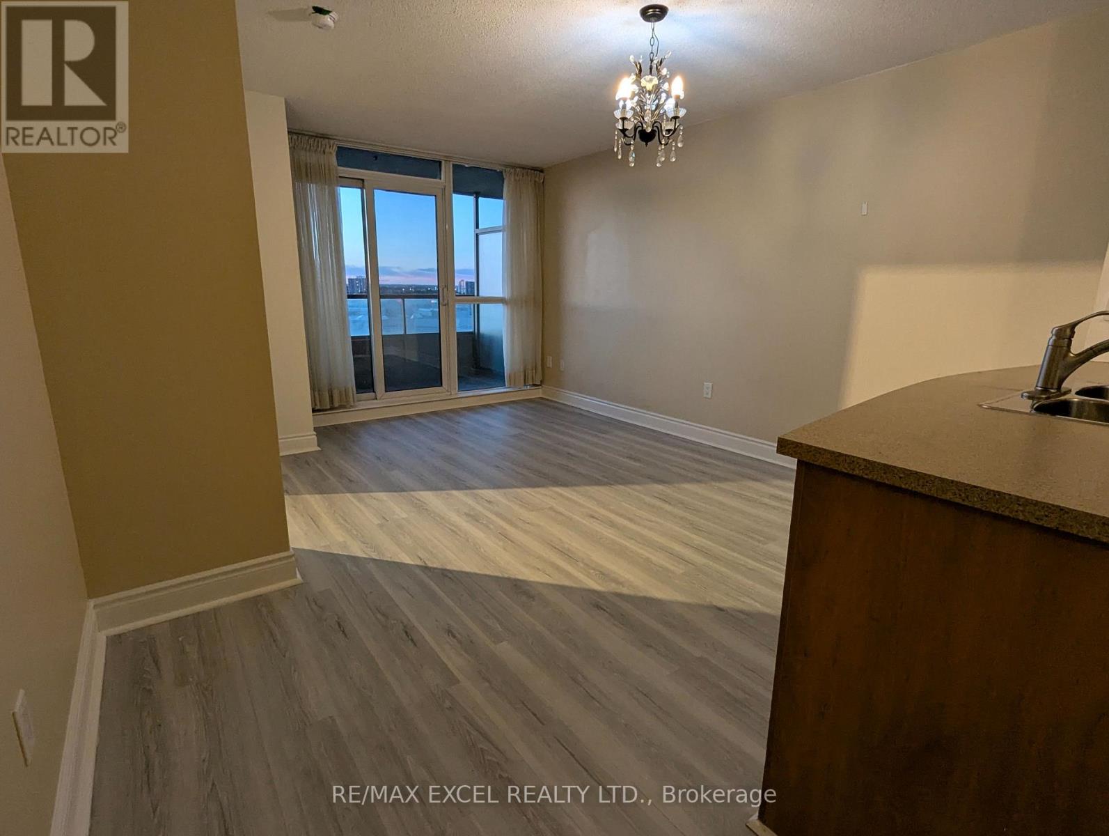906 - 50 Brian Harrison Way, Toronto (bendale), Ontario