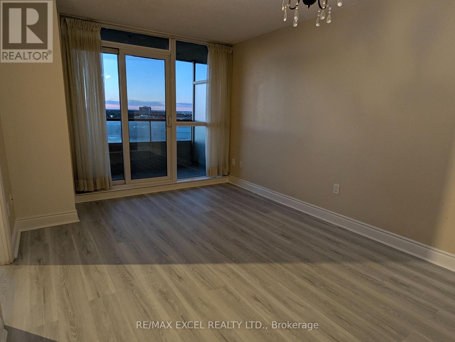 906 - 50 Brian Harrison Way, Toronto (bendale), Ontario