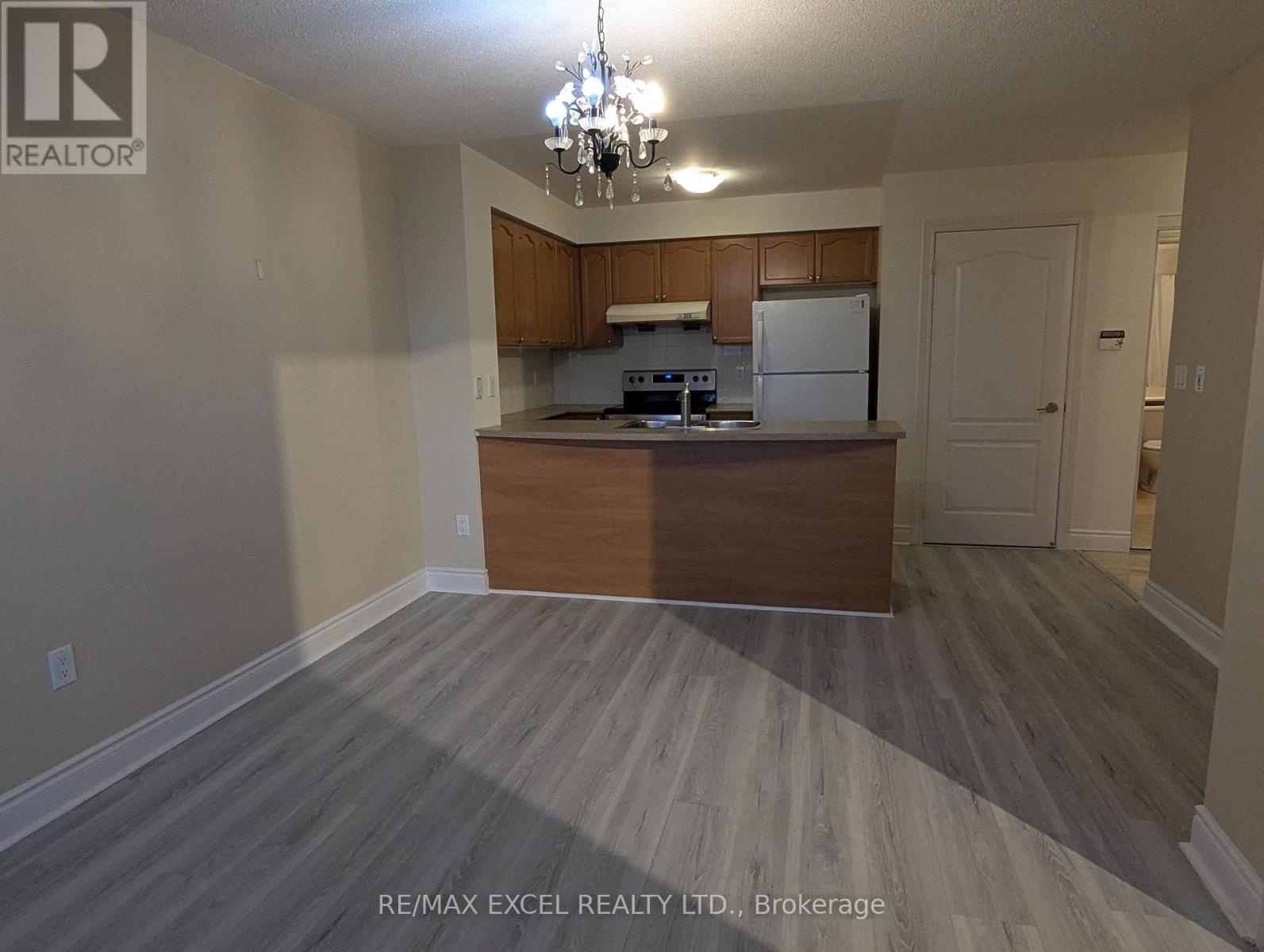 906 - 50 Brian Harrison Way, Toronto (bendale), Ontario