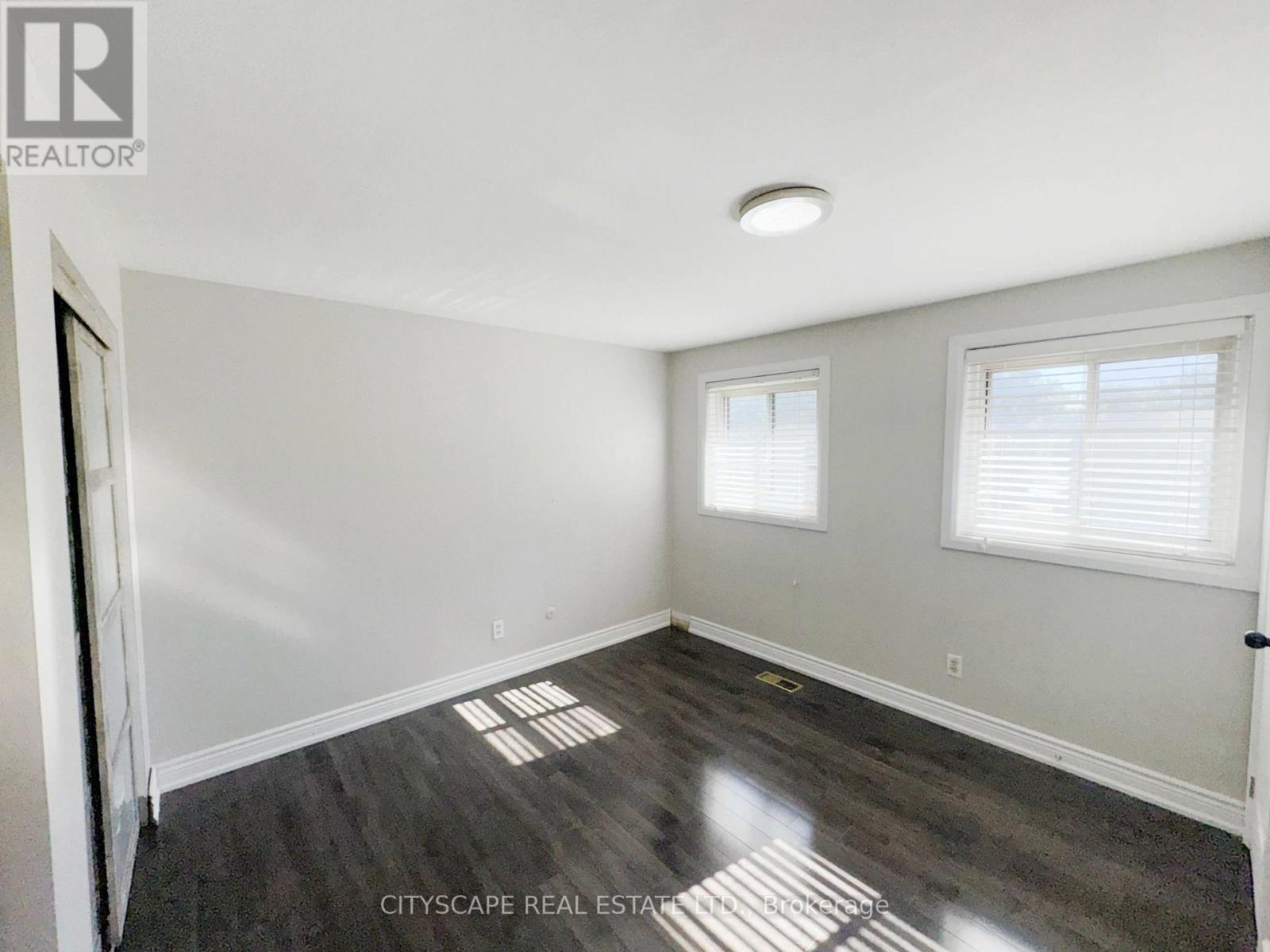 345 Silverstone Drive, Toronto (west Humber-clairville), Ontario