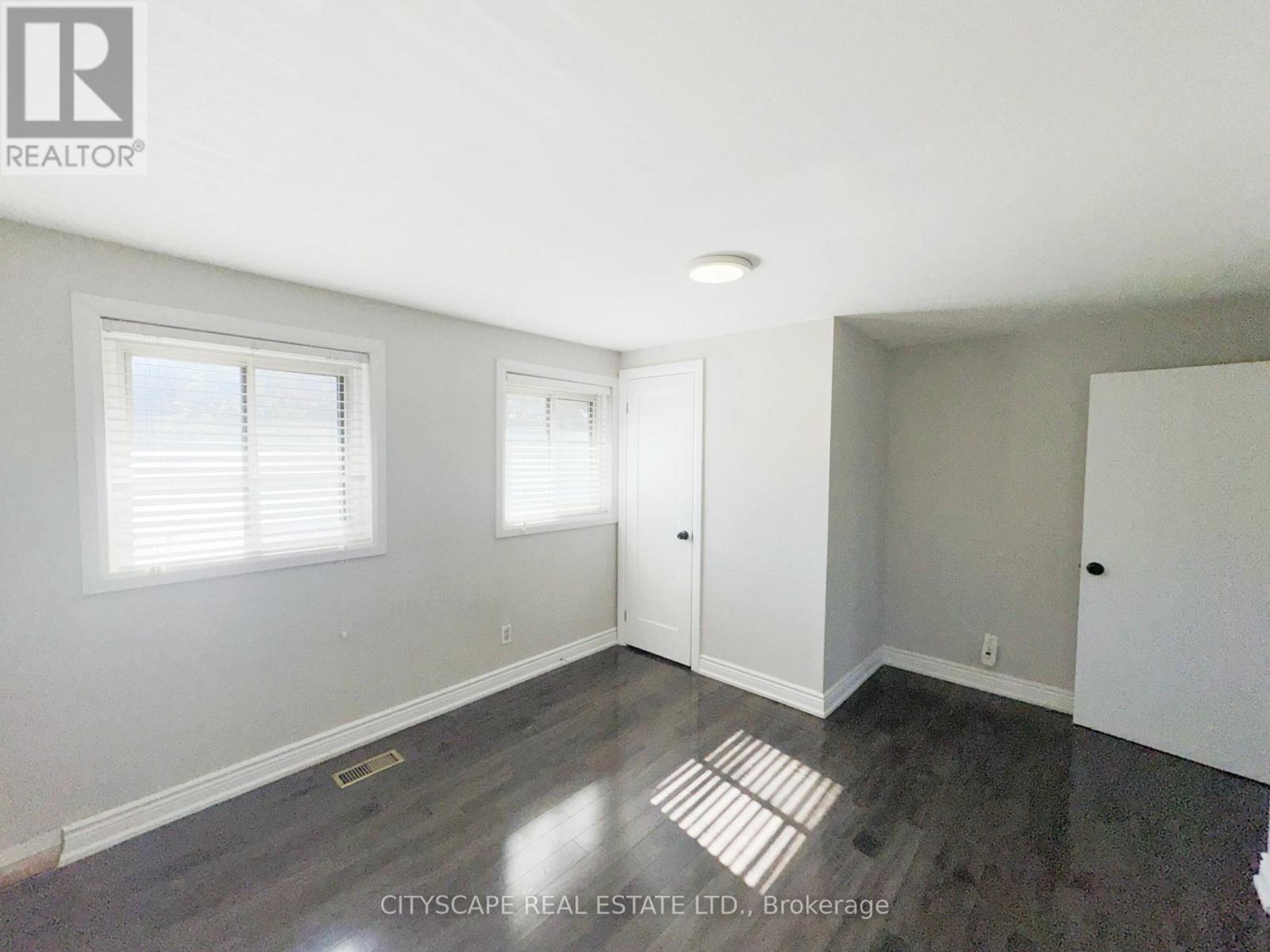 345 Silverstone Drive, Toronto (west Humber-clairville), Ontario