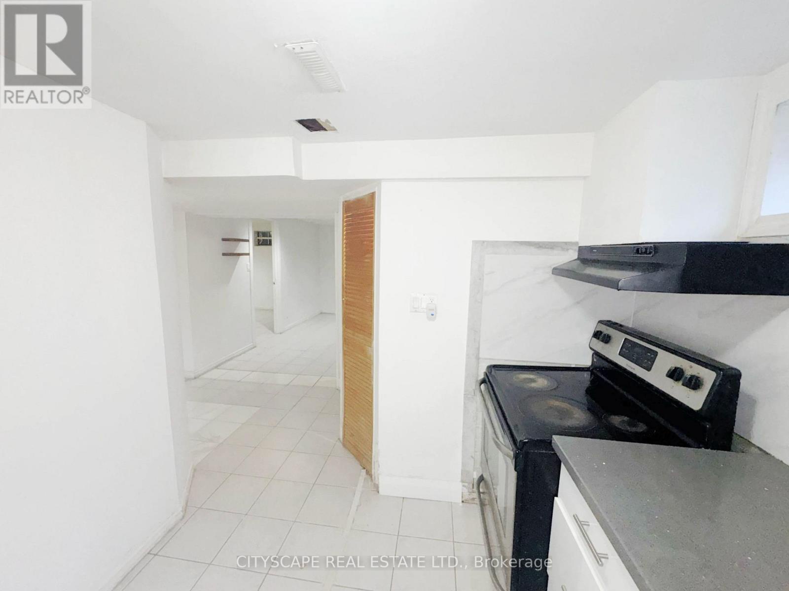 345 Silverstone Drive, Toronto (west Humber-clairville), Ontario