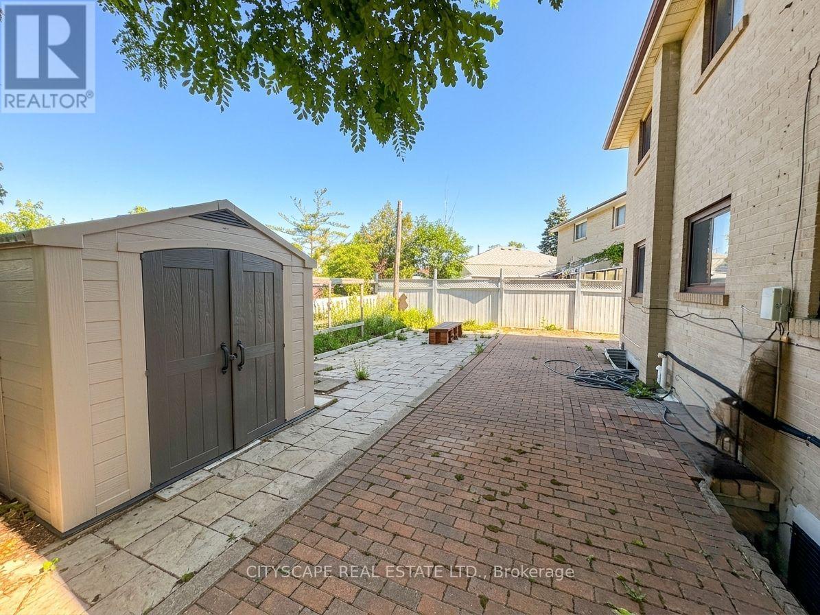 345 Silverstone Drive, Toronto (west Humber-clairville), Ontario