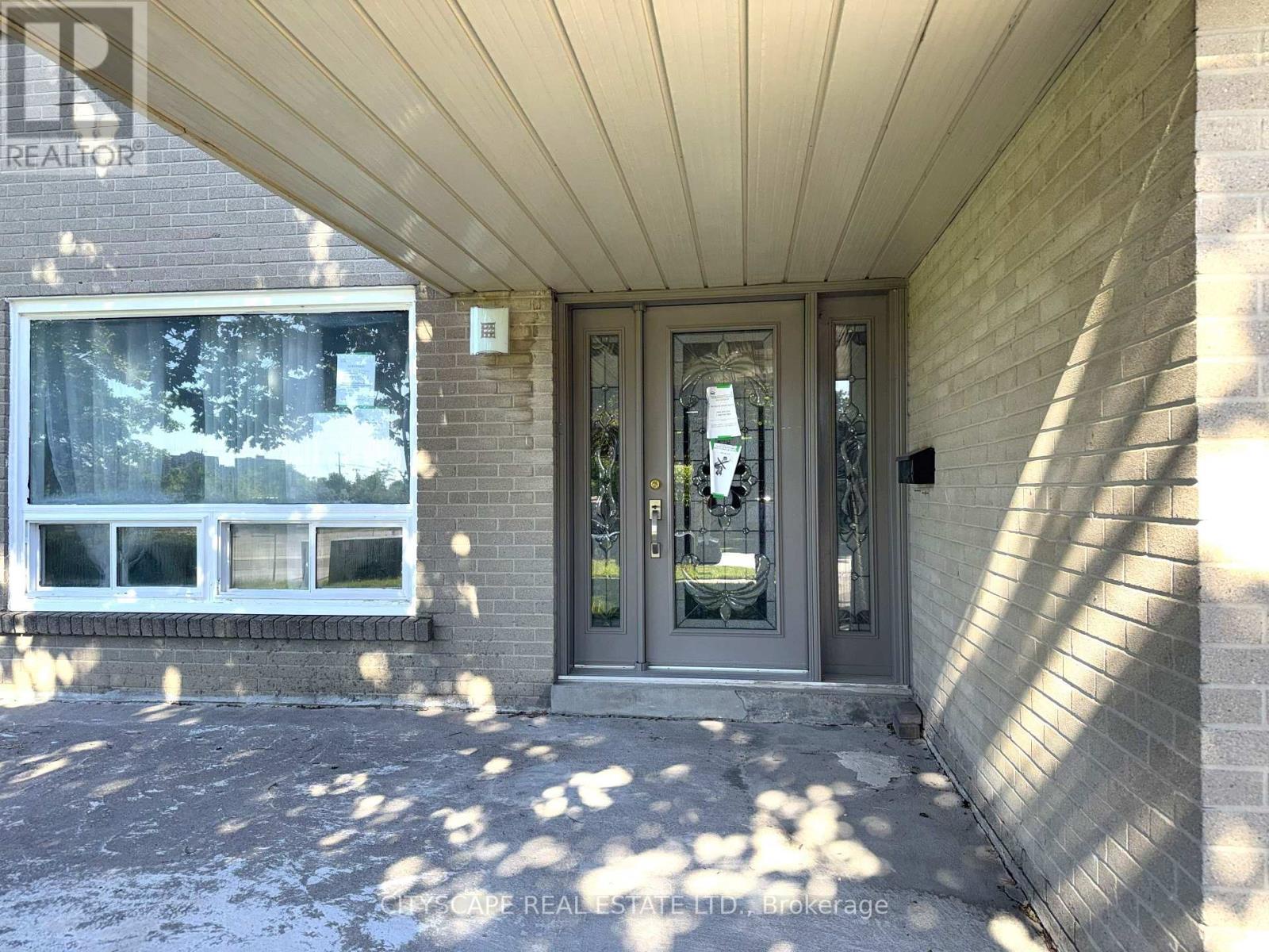 345 Silverstone Drive, Toronto (west Humber-clairville), Ontario