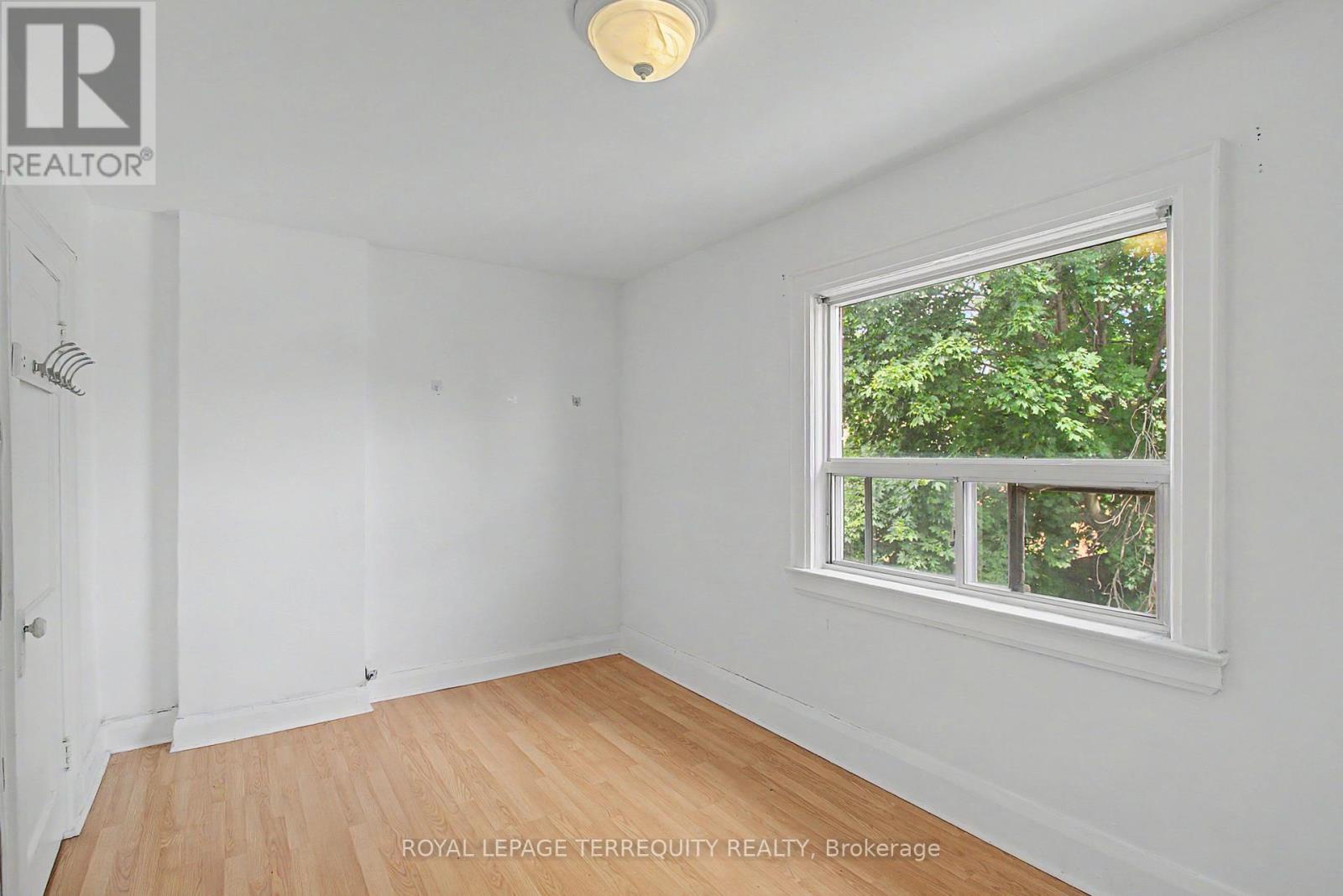 122 Ascot Avenue, Toronto (corso Italia-davenport), Ontario