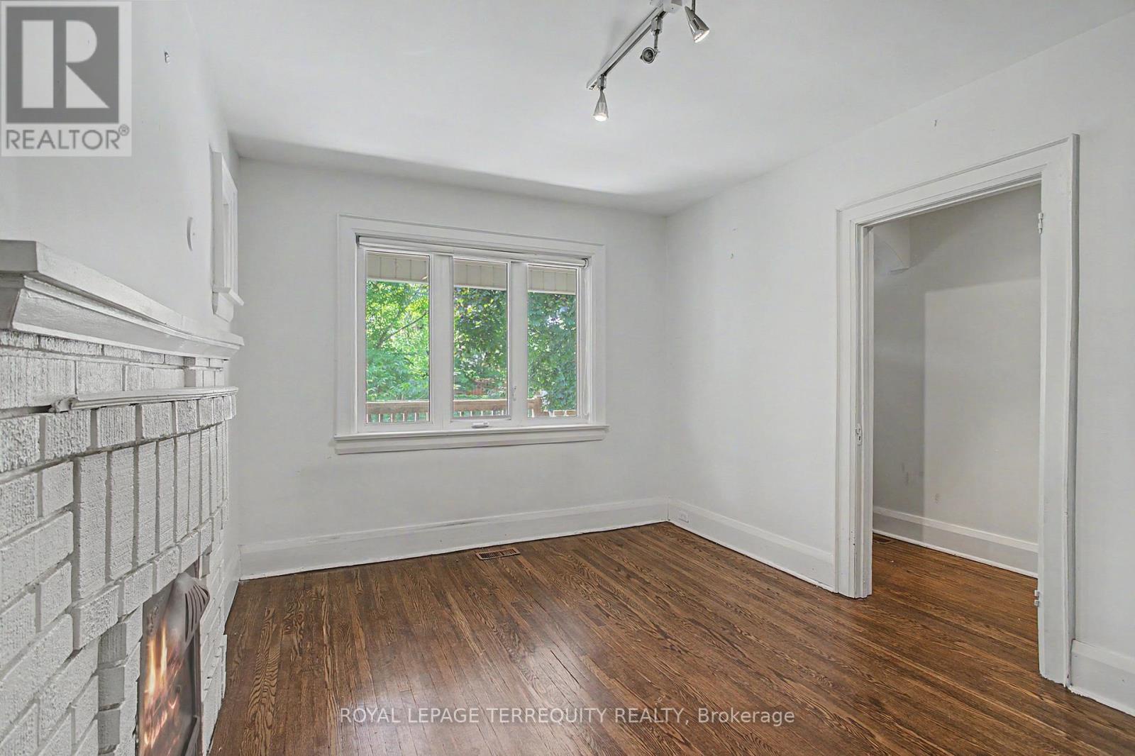 122 Ascot Avenue, Toronto (corso Italia-davenport), Ontario